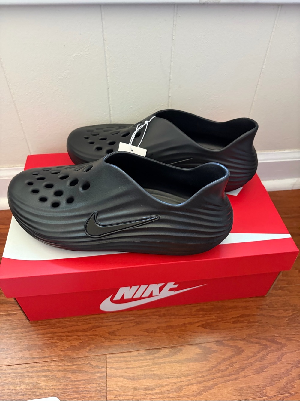 Men’s Nike ReactX Rejuven8 Recovery Shoes US 11